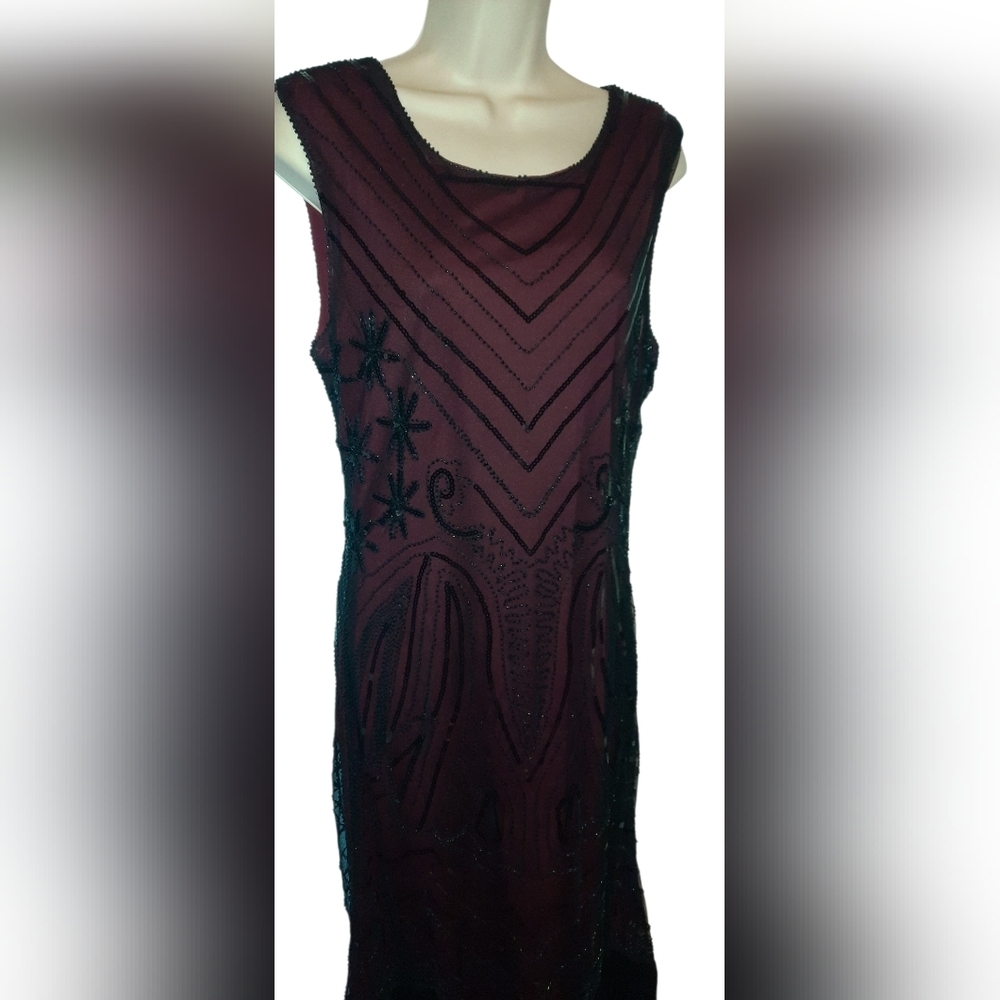 Beaded Sleeveless Midi Dress in Burgundy